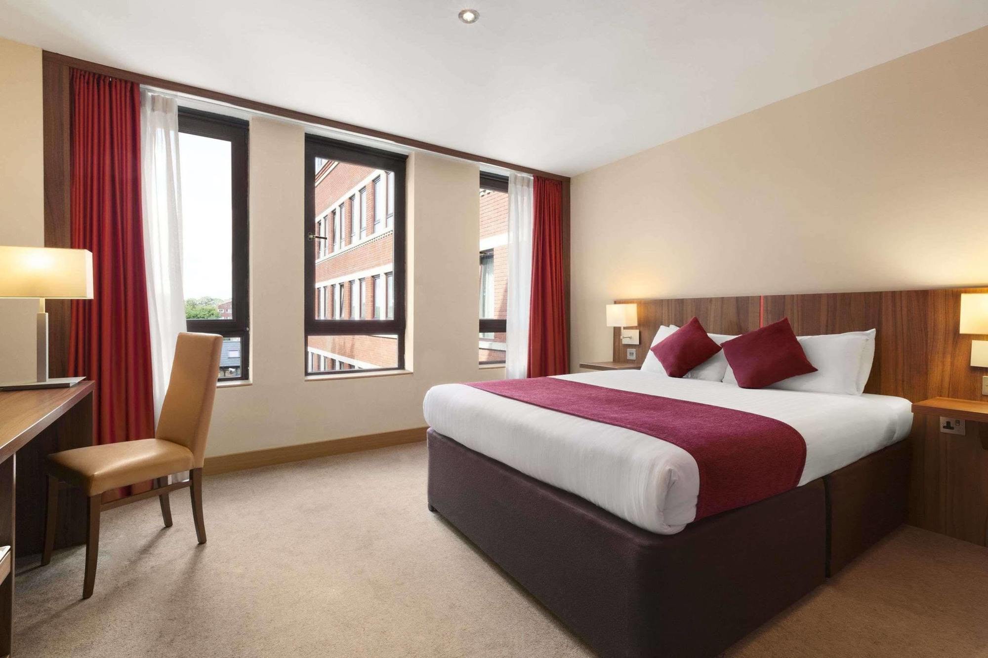 Ramada Hounslow - Heathrow East Hotel Luaran gambar