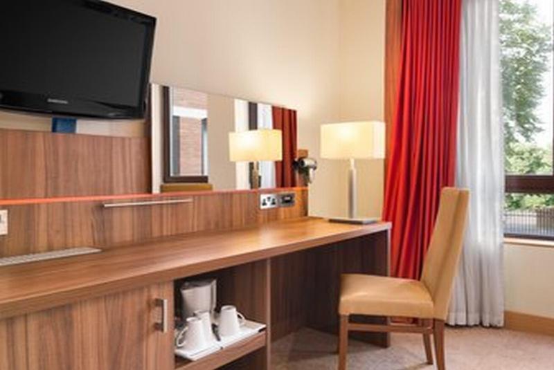 Ramada Hounslow - Heathrow East Hotel Luaran gambar